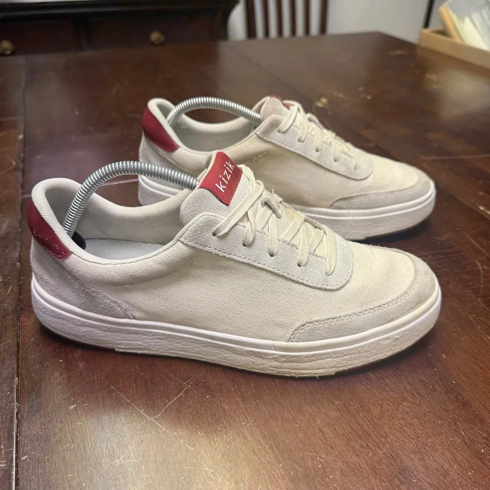 Kizik Prague Sneakers Mens 10 Wide Cream Red Hands Free Canvas Suede DPRACR01-2E